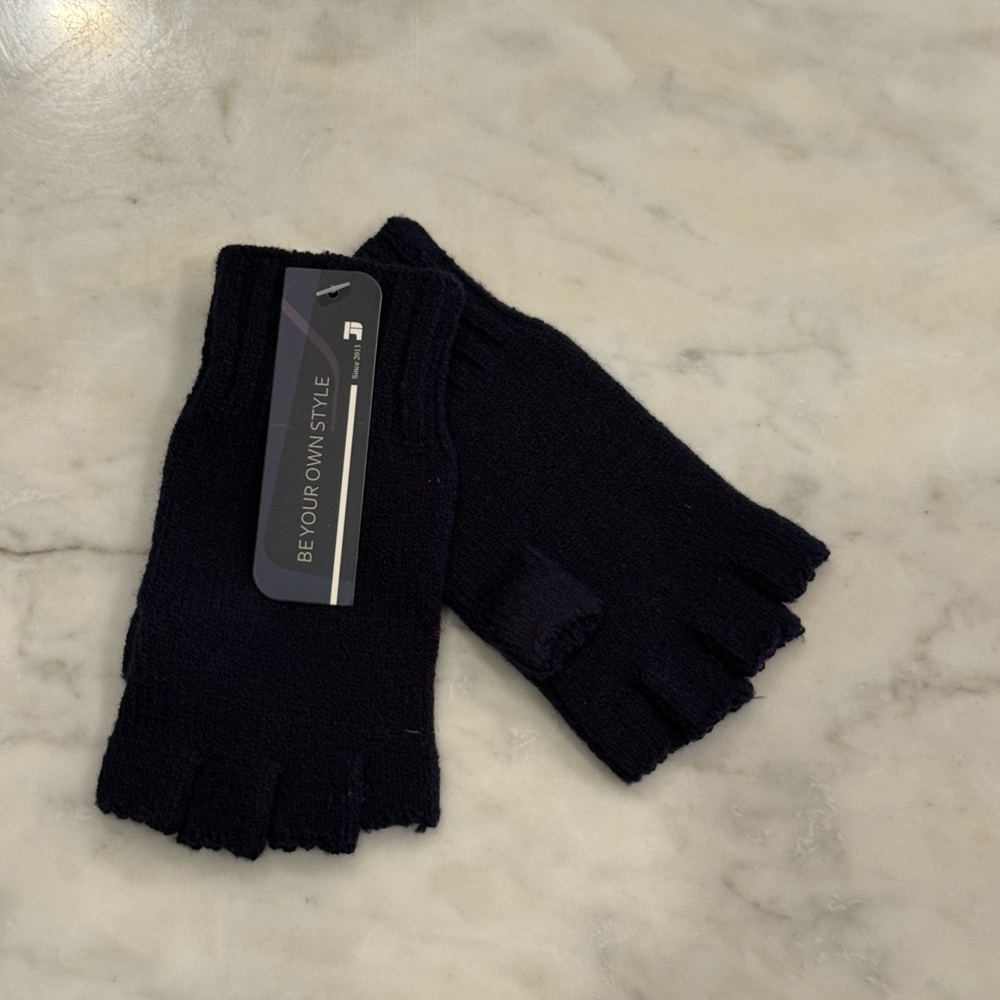 Navy Knit Fingerless Gloves
